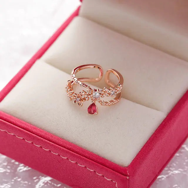 Exquisite Crystal Flower Ring